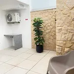 T1 Com Patio פורטימאו